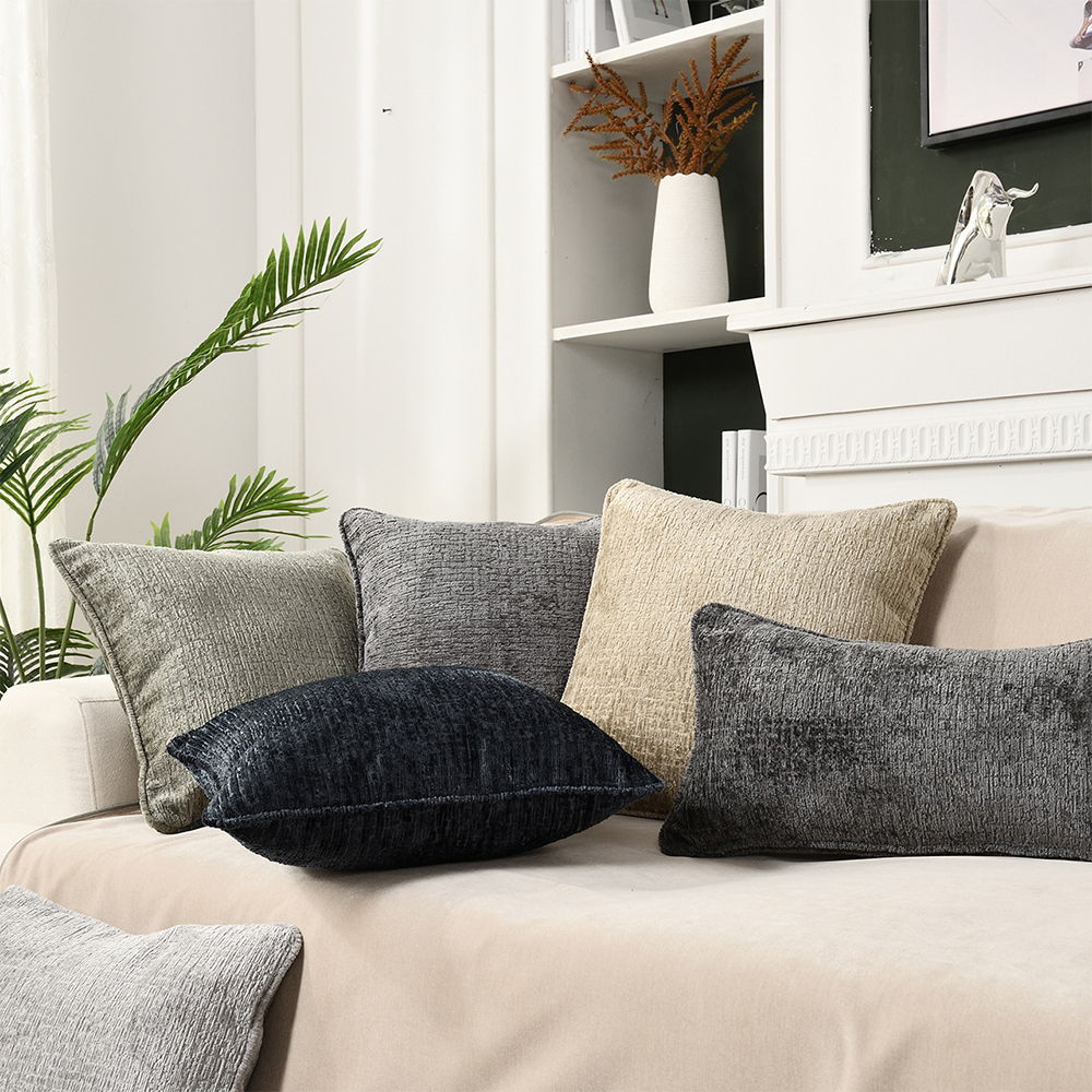 Gối trang trí họa tiết chenille sang trọng